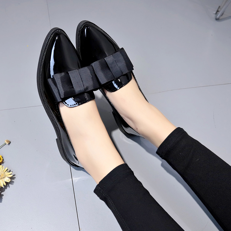Mocassini a Punta in Pelle Ver - Summer Clothing Stores recensione e prezzo